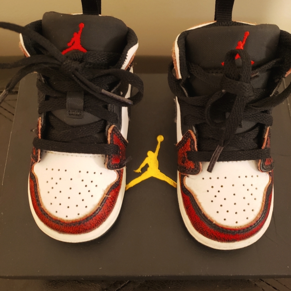 Nike Sneakers (Toddler)